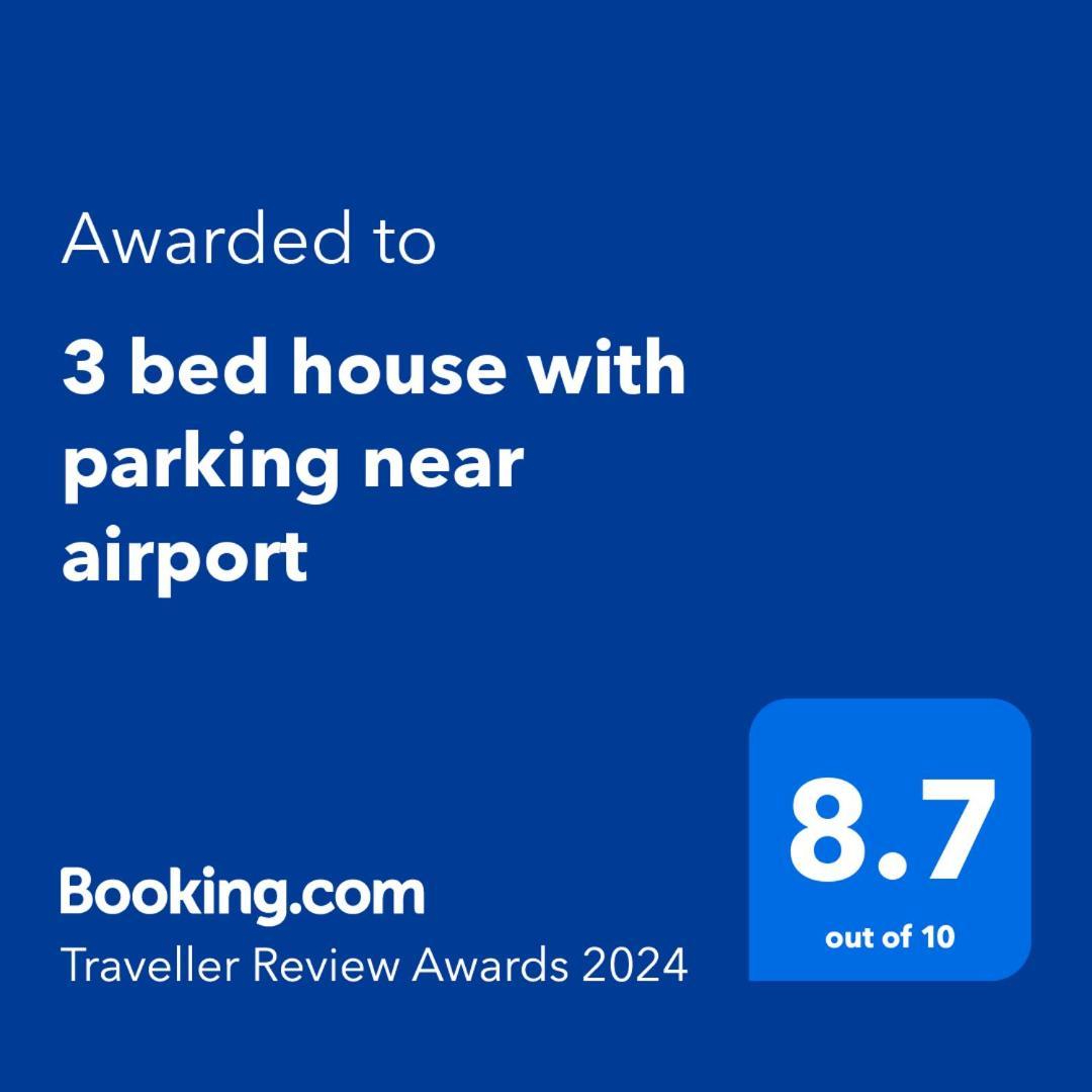3 Bed House With Parking Near Airport Edimburgo Exterior foto